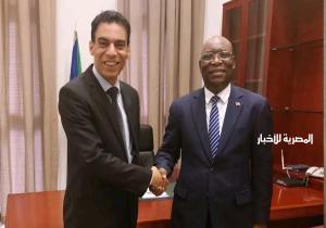 سفير مصر في مالابو يلتقي وزير خارجية جمهورية غينيا الاستوائية
