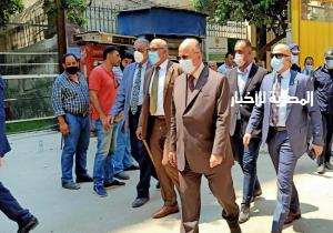بعد إخلاء العقار.. محافظ القاهرة يشكل لجنة لمعرفة أسباب ميل مبنى بالزمالك