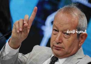 تعليق قوي من "ساويرس" بشأن تعويم الجنيه
