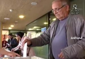 مليون جزائري بالخارج يصوتون بالانتخابات التشريعية