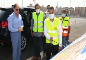 الرئيس السيسى يتفقد توسعة الدائرى والمحاور والطرق الجديدة بمنطقة مطار القاهرة