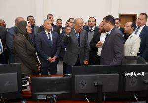 مراكز البيانات «التبادلي وخدمة المستثمرين والطباعة والإصدار» تعزز كفاءة قطاع الكهرباء| صور