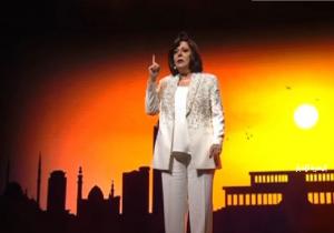 الفنانة إسعاد يونس تقدم احتفالية «مصر وطن السلام» بحضور الرئيس السيسي