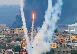 إطلاق رشقة صاروخية تجاه إسرائيل وصافرات الإنذار تدوي في عدد من المستوطنات
