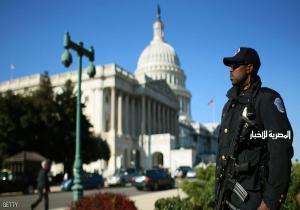اعتقال مشتبه به حاول دهس شرطيين في واشنطن