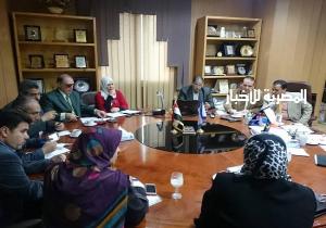 "عائلة مصرية بلا أمية" خطة لمركز خدمات تعليم الكبار بجامعة المنصورة