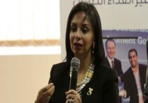 رئيسة "القومى للمرأة" للسيدات: متجوزوش بناتكم بدرى.. هيخرج منكم وزراء ودكاترة