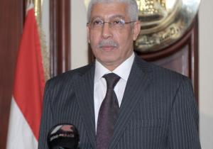 وزير المالية : سنفرض ضرائب جديدة ونخفض الدعم