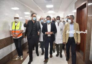 خالد عبدالغفار يتفقد عددًا من مستشفيات الأقصر للاطمئنان على استعدادات التأمين الطبي لافتتاح طريق الكباش