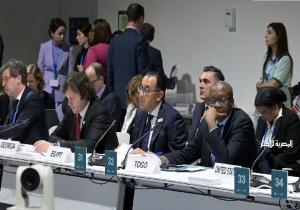 رئيس الوزراء يشارك في مائدة مستديرة بـ "COP29"حول التخفيف من آثار التغير المناخي| صور