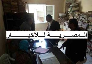 رئيس مجلس مدينة طلخا يحيل 17 موظفا فى الوحدة بديسط للتحقيقات