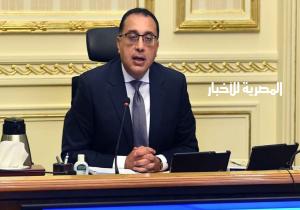 مدبولي يوجه بالاستعداد للظروف الجوية الطارئة .. ويكلف بتطبيق الغرامات على غير الملتزمين بارتداء الكمامات