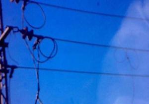كهرباء الأقصر تعلن فصل التيار عن 11 منطقة بمدينة إسنا اليوم