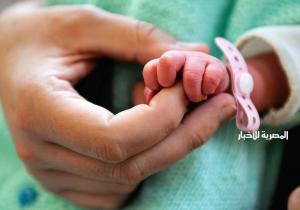 اكتشاف جنين داخل بطن طفلة مولودة في الدقهلية