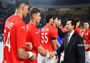 وزير الرياضة يشيد بأداء منتخب اليد في افتتاح مونديال الناشئين