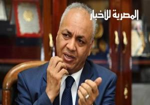 مصطفى بكري: قانون أبو حامد مرفوض ولم أوقع عليه