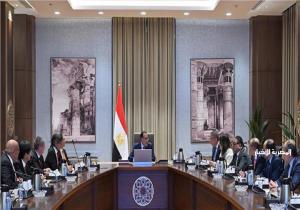 مدبولي يلتقي وفد "يازاكي" اليابانية لمتابعة مشروع تصنيع ضفائر السيارات بالفيوم