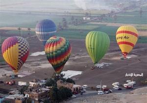 القوات المسلحة تنجح فى إنقاذ عدد من السياح تعطل بهم بالون طائر بالأقصر