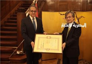 وزير السياحة يكشف موعد افتتاح المتحف المصري الكبير | فيديو