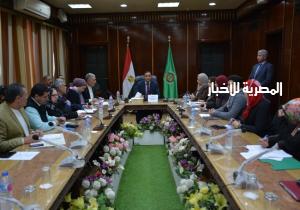 محافظ الدقهلية يجتمع برؤساء المراكز والمدن والأحياء وافتتاح إدارات الأزمات ٥ فبراير