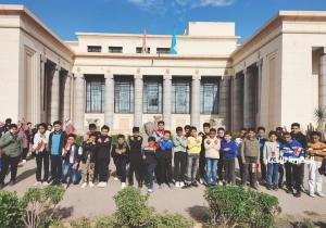 متحف آثار الإسماعيلية يستقبل عددا من طلاب مدارس المحافظة (صور)