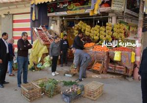 بالصور محافظ الغربية يقود حملة لرفع الإشغالات ولحظر الـ"توك توك" في طنطا