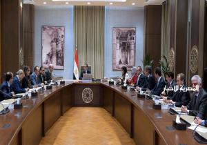 رئيس الوزراء يتابع مستجدات ملف طرح إدارة وتشغيل المطارات المصرية أمام القطاع الخاص