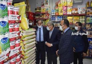 توابع الغلاء.. منتجات بأسعار مخفضة تضرب صحة المصريين.. ومطالب بملاحقة من يبيعون "السم في العسل"