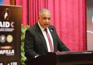 نائب رئيس جامعة الأزهر يشيد بجهود الدولة في توطين صناعة الدواء