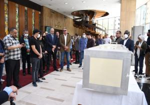 "الصحفيين" تشارك في تشييع جثمان الكاتب الراحل صلاح منتصر من بهو الأهرام | صور