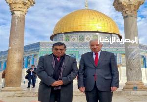 وزير بريطانيا لشؤون الشرق الأوسط يصلي بـ«الأقصى».. ويؤكد التزام بلاده تجاه الشعب الفلسطيني