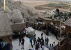 توافد آلاف الأقباط على دير السيدة العذراء بأسيوط للاحتفال بعيد حالة الحديد