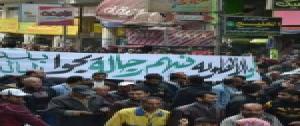 آلاف «البورسعيدية» في مظاهرة تهدد بتصعيد الأزمة اذا استمر”التراس الأهلي” في إهانة المحافظة