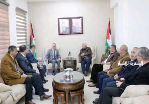 سفير مصر بفلسطين يبحث تعزيز التعاون الثنائي مع محافظ الخليل وممثلي ملتقى رجال الأعمال الفلسطيني