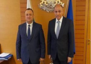 وزير الزراعة البلغاري يستقبل السفير المصري في صوفيا