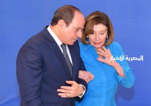تفاصيل لقاء الرئيس السيسي برئيسة مجلس النواب الأمريكي على هامش قمة المناخ / صور