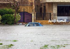 محافظة القاهرة تخصص ٣٩ خطًا للإبلاغ عن تجمعات مياه الأمطار