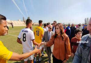 الدكتورة نهال بلبع تشهد مباراة كرة القدم بين فريقي نادى ألعاب دمنهور ومركز شباب كوم حمادة