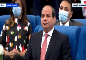 الرئيس السيسى يشاهد فيديوجراف عن الحوكمة وإصلاح الجهاز الإدارى للدولة