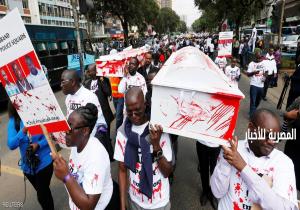 جرائم الشرطة:  تدفع المئات للاحتجاج في "كينيا"