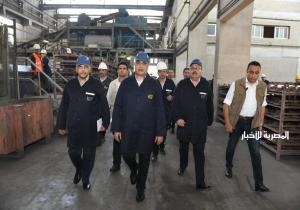 وزير الدولة للإنتاج الحربي يتفقد شركة حلوان للمسبوكات | صور