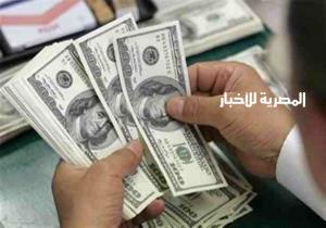 الدولار .. يواصل الصعود ويتجاوز 17 جنيهًا في البنوك خلال تعاملات بأمس