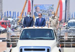 المتحدث الرئاسي ينشر صور تفقد الرئيس المعدات المشاركة في مبادرة "حياة كريمة" لتطوير قرى الريف المصري