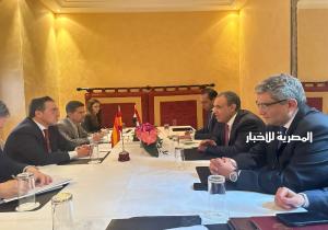 وزير الخارجية يعقد مباحثات مع نظيره الإسباني
