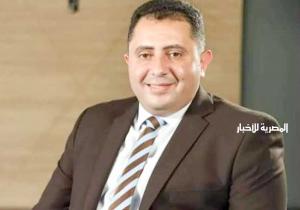 نائب محافظ القاهرة يتابع سير العمل بالحي المتنقل في حدائق القبة