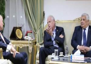 صوره.. محافظ جنوب سيناء يستقبل السفير الأسترالى لتوطيد العلاقات