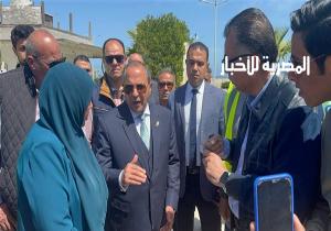 محافظ بورسعيد يتفقد أعمال تطوير الكورنيش السياحي بعد 20 عاما من الإهمال