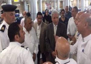 مدير أمن مطار القاهرة يتفقد صالات السفر والوصول