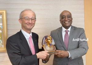 سفير مصر في طوكيو يناقش مع رئيس مجلس الأعمال الياباني المصري الفرص الاستثمارية