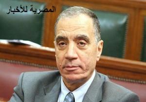 الرئيس عبد الفتاح السيسي يعيد فاروق العقدة إلى البنك المركزي.. ويعينه في مجلس تنسيقي بالبنك يضم «العريان»